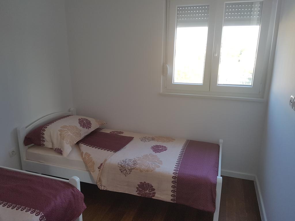 Apartman Lora Любушки Екстер'єр фото