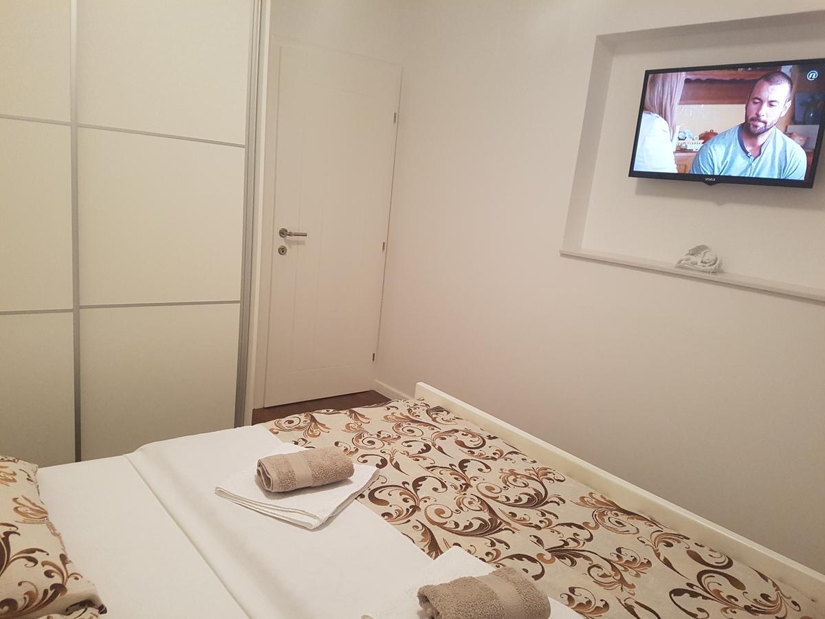 Apartman Lora Любушки Екстер'єр фото